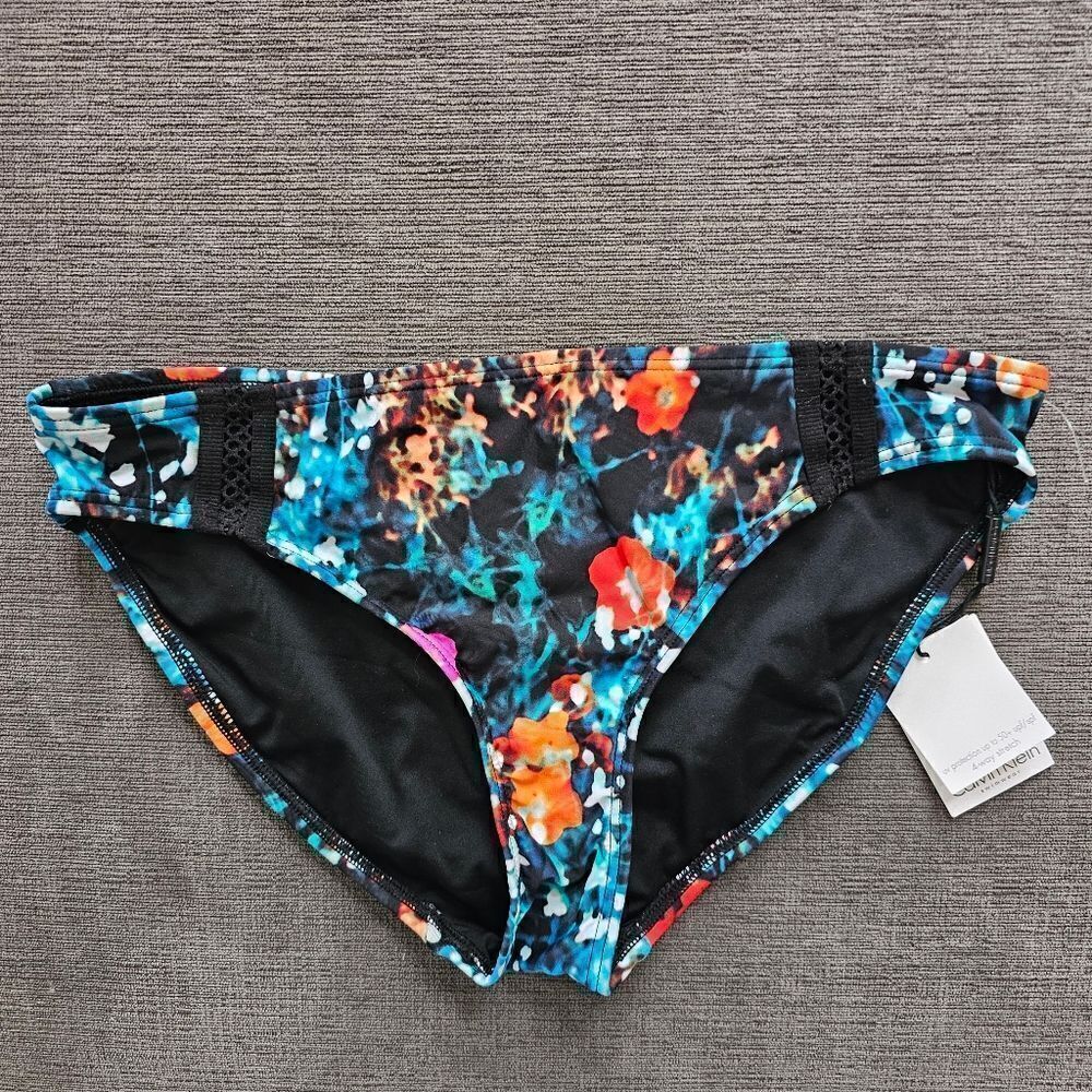 Calvin Klein Women's Floral size medium Poppy print bikini swimsuit Bottom